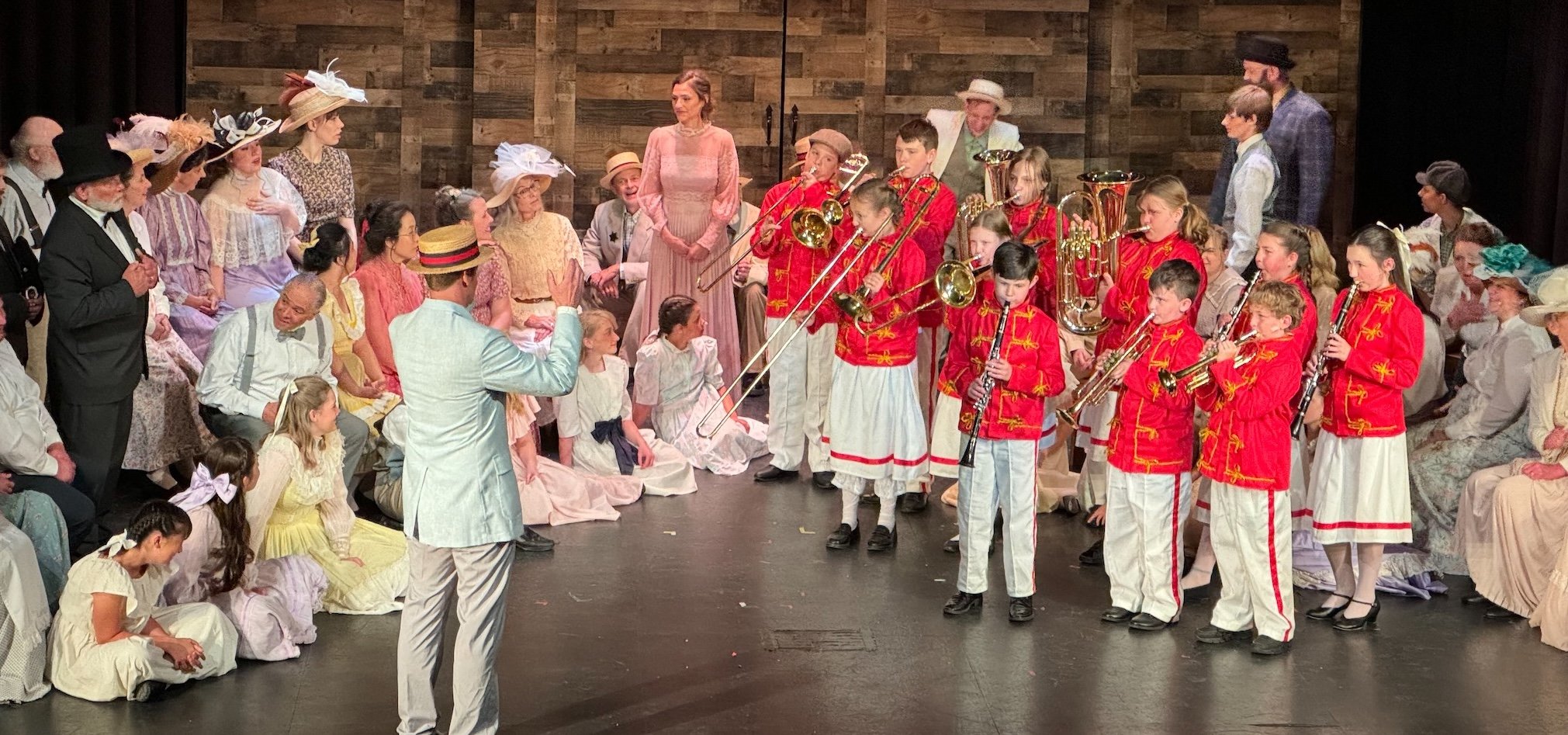 Harold Hill conducts the River City Children's Band